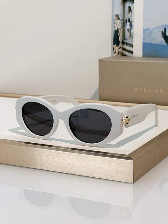 Picture of Bvlgari Sunglasses _SKUfw80444169fw